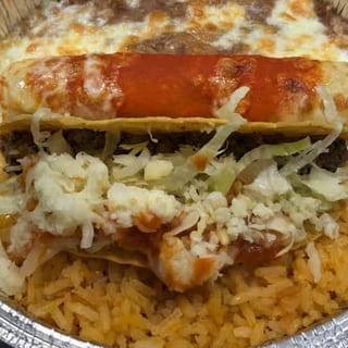 1. Enchilada y Taco Combo