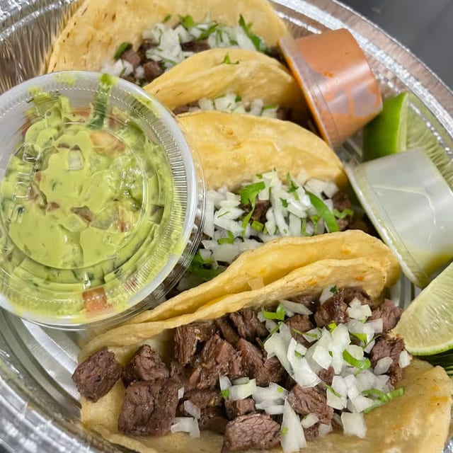 Tacos de Carne Asada.