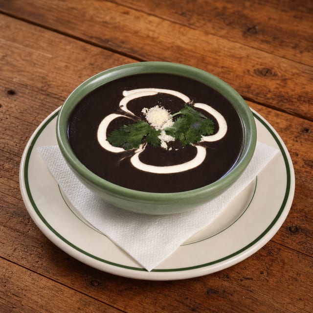 Lunch Sopa Negra.